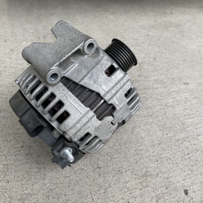 オルタネーター交換